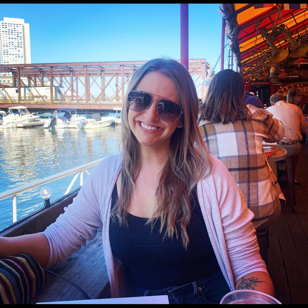 Meet your Posher, Melissa